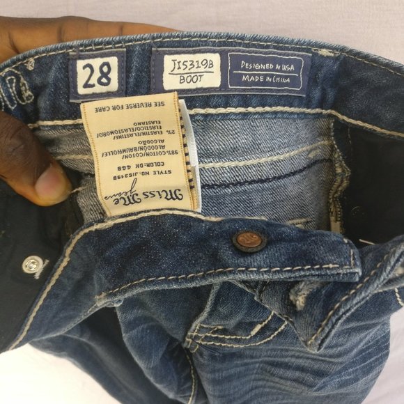 Miss Me embroidered pocket 98%cotton darkwash low midrise Bootcut Jeans w28 Boho - Picture 8 of 10